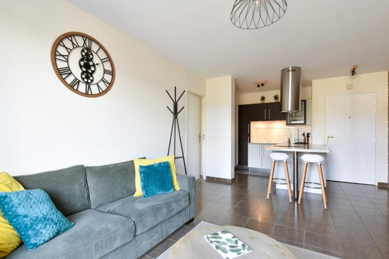Appart Cosy Quartier Calme Hyper Centre Parking Apartment Magny-le-Hongre Ngoại thất bức ảnh