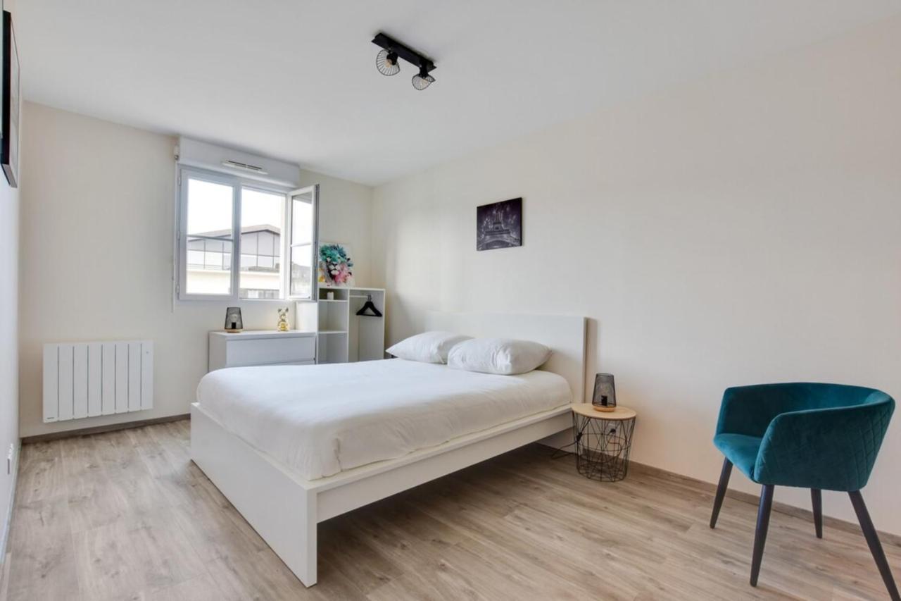Appart Cosy Quartier Calme Hyper Centre Parking Apartment Magny-le-Hongre Ngoại thất bức ảnh